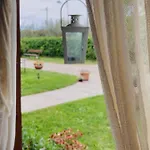 Mimi's * Karianí