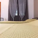 Mimi's *